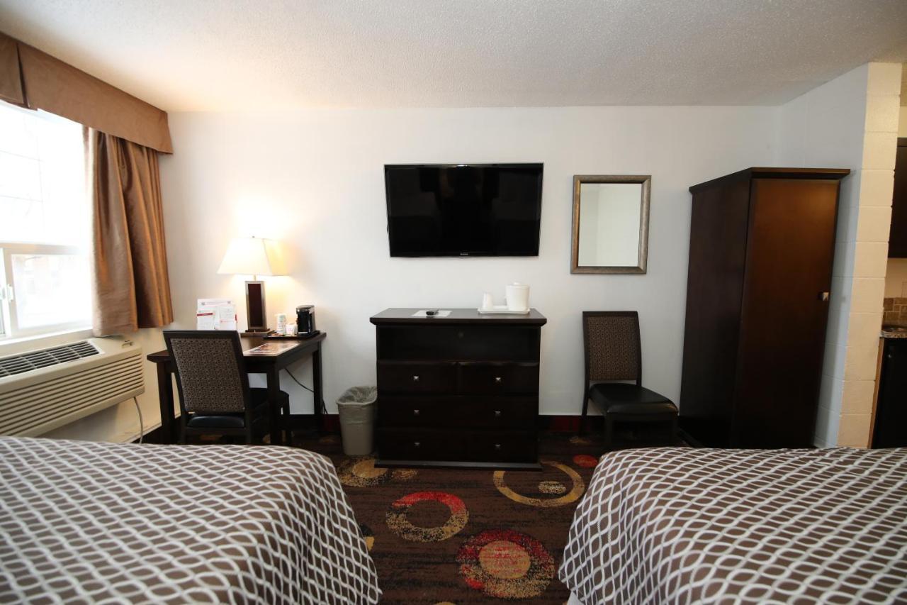 Stonebridge Hotel Fort Mcmurray Kültér fotó