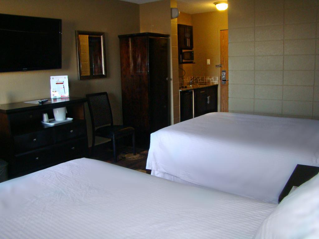 Stonebridge Hotel Fort Mcmurray Kültér fotó